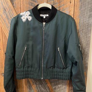 Elizabeth and James sz L satin army green bomber jacket with flower details